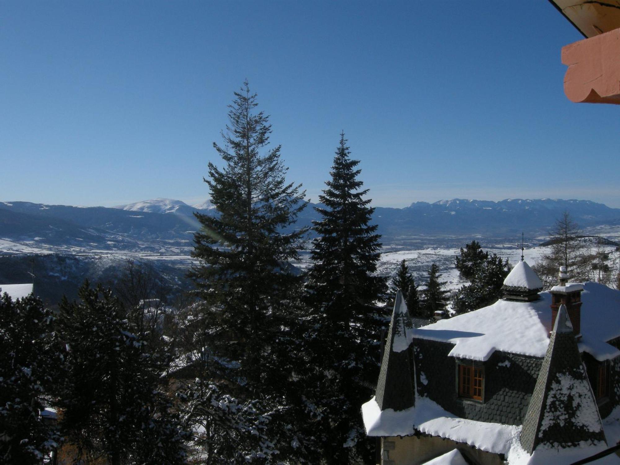 Residence Les Cimes Font-Romeu-Odeillo-Via Exterior foto